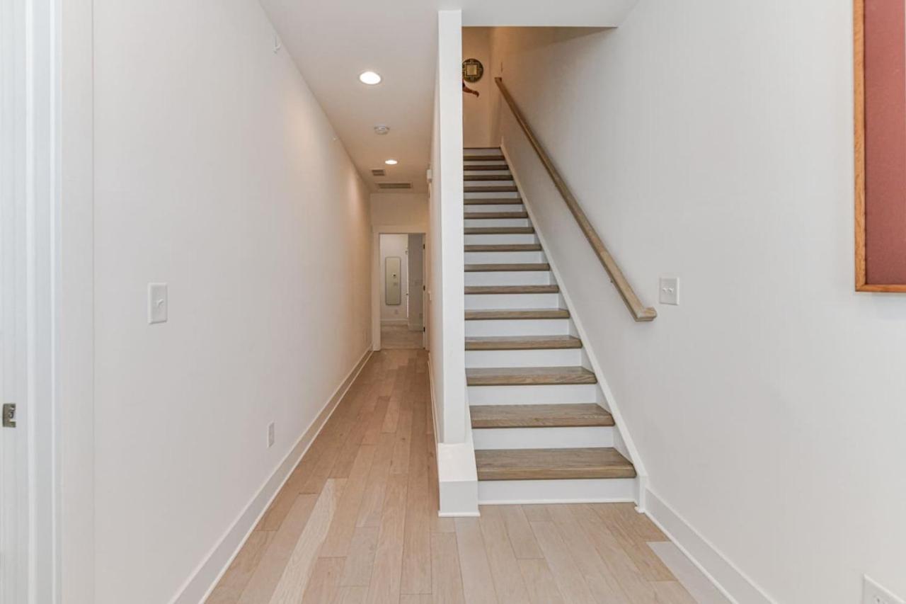 Holiday home On The Move In Plaza Midwood *